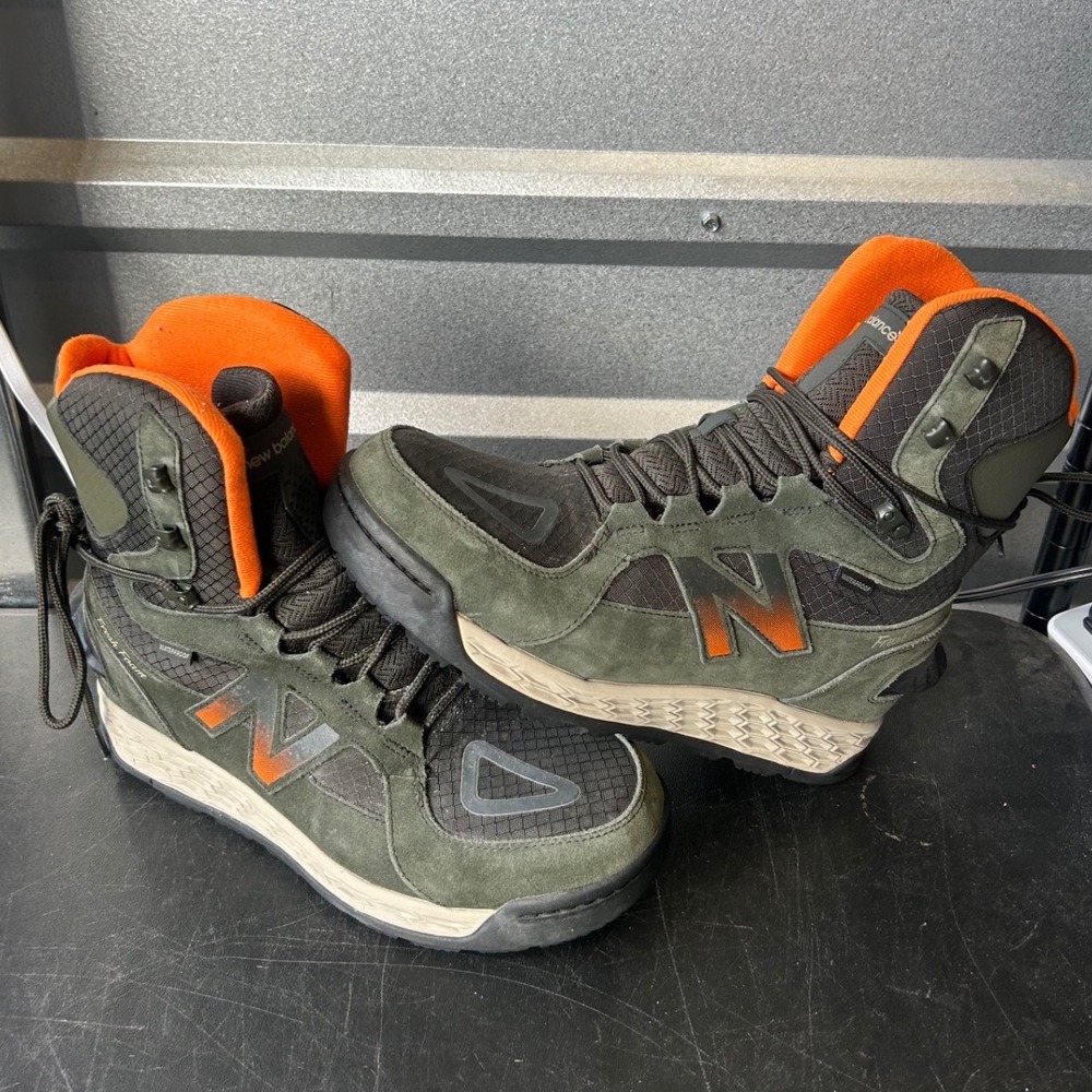 New Balance Fresh Foam 1000 Hiking Boots Mens 10.5 Green Waterproof Gorpcore